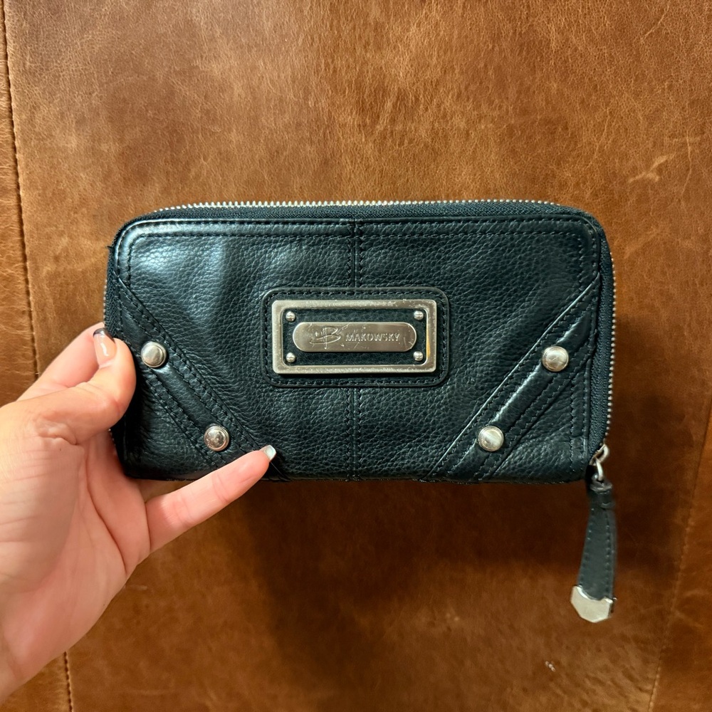 90s VINTAGE silver stud black leather wallet